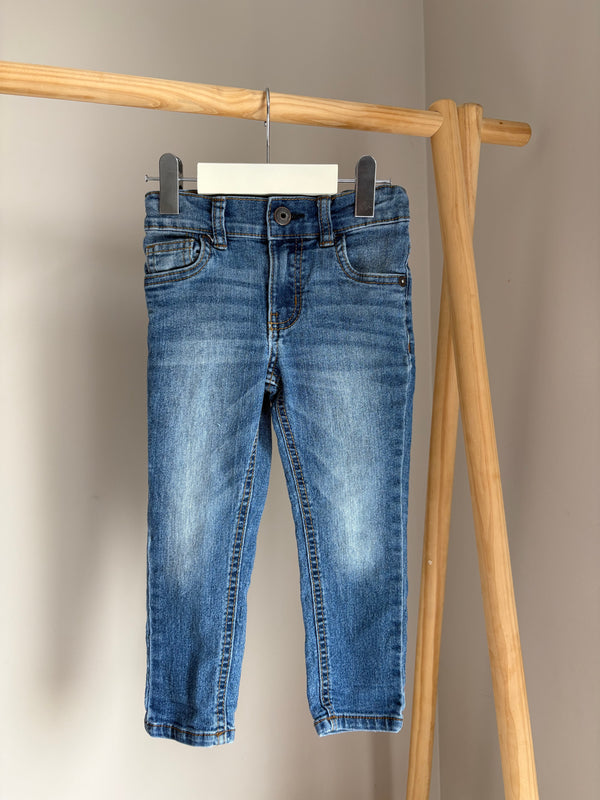 OSHKOSH Jeans (3 Years)