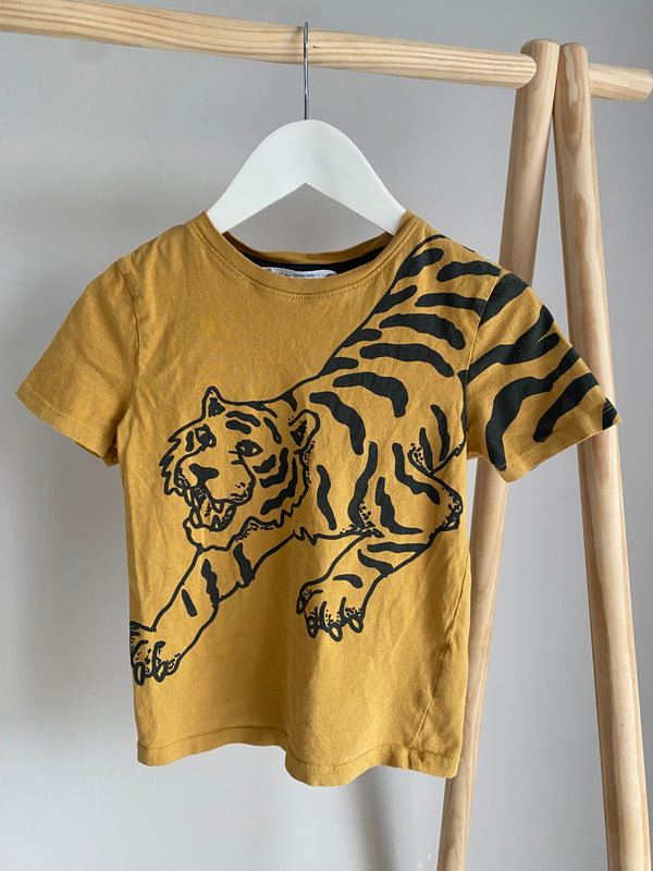 H&M T-Shirt (4-6 Years)