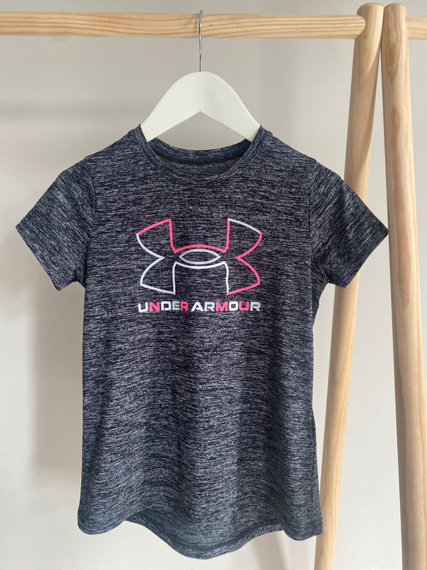 UNDER ARMOUR (6-7 Years)