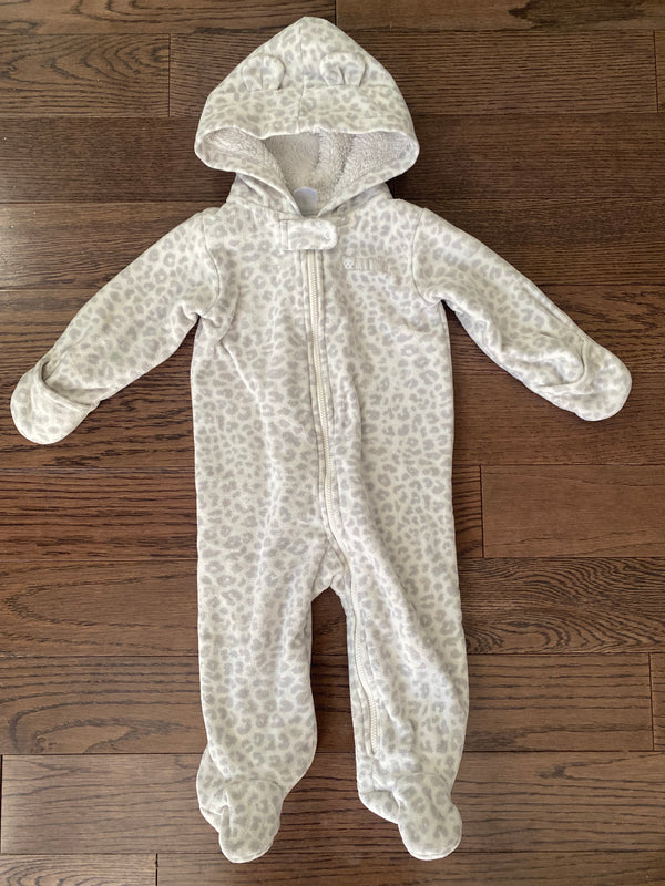 CARTERS Bunting Suite (9 Months)