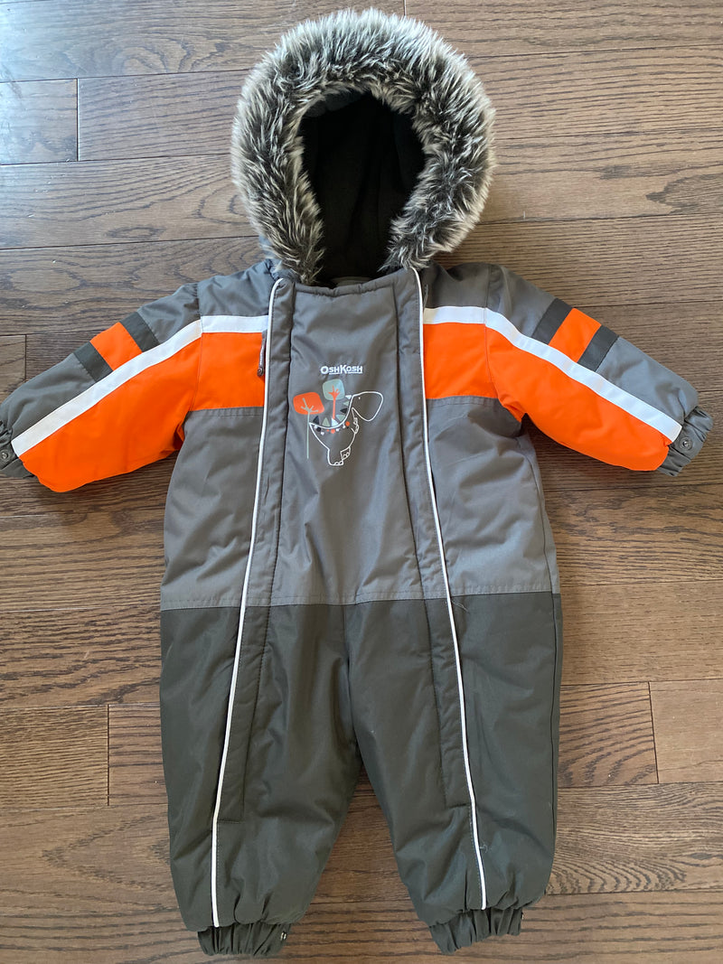 OSHKOSH Snowsuit (6-9 Months)