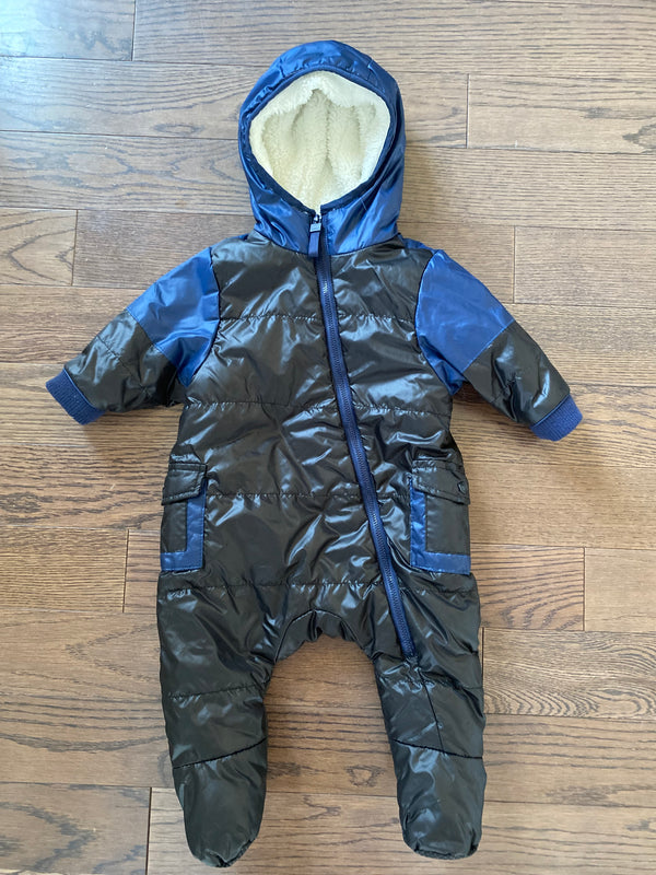 URBAN REPUBLIC Snowsuit (9 Months)