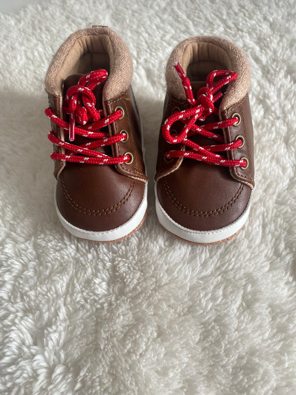 OLD NAVY Booties (6-12 Months)