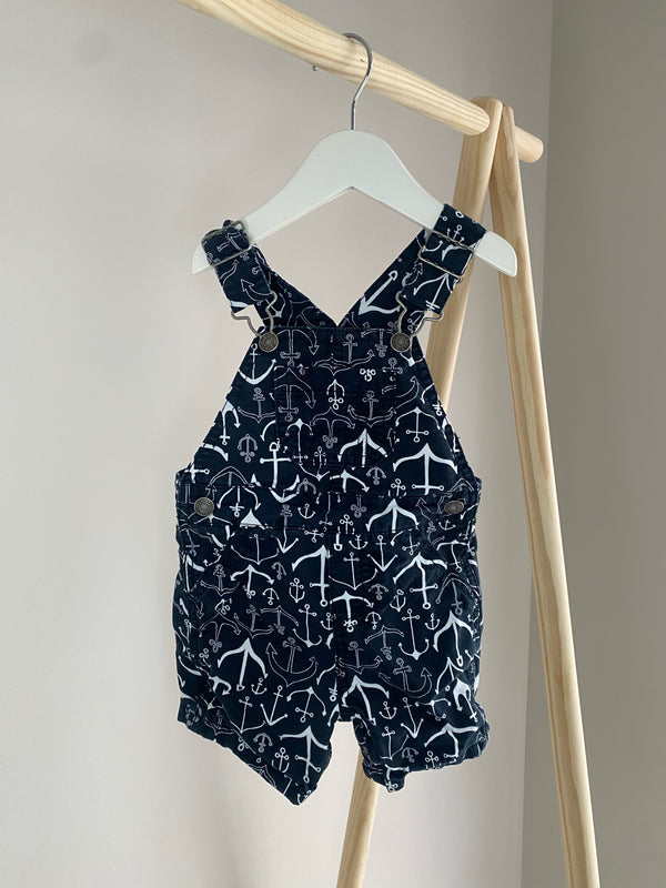CARTERS Overalls (9 Months)
