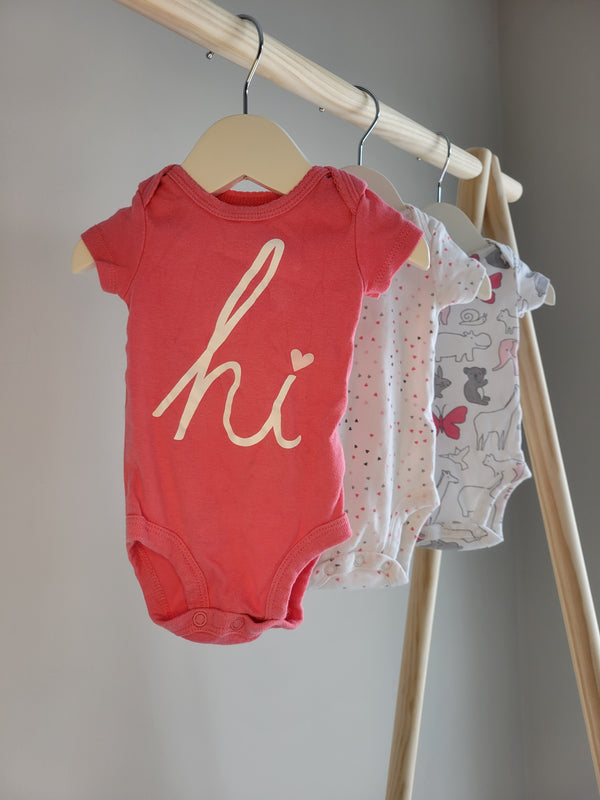 CARTER'S Set of 3 Newborn Girl Onesies